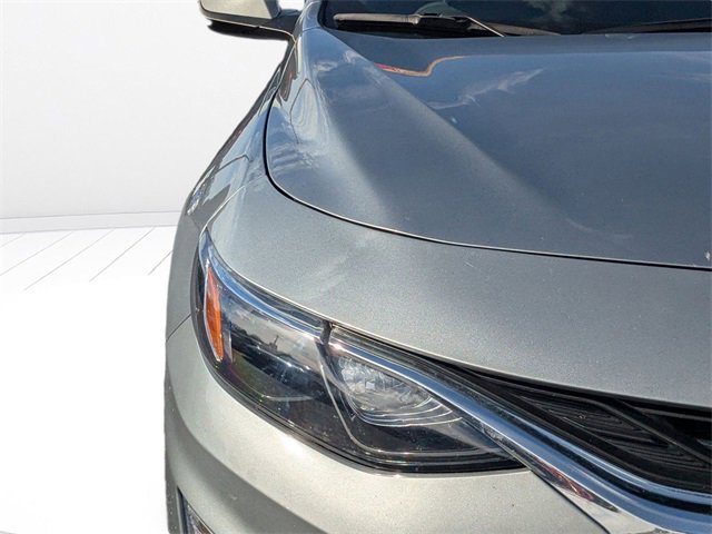 Used 2025 Chevrolet Malibu LT image 9