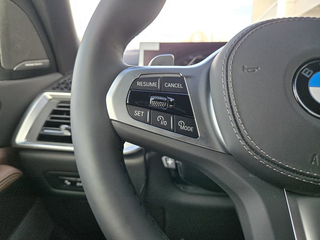 New 2026 BMW X5 xDrive40i w/ Executive Package image 30