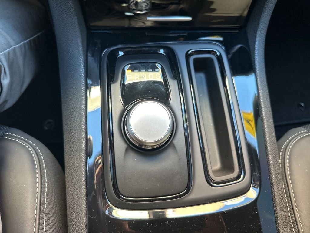 Used 2023 Chrysler 300 S w/ Comfort Group image 21