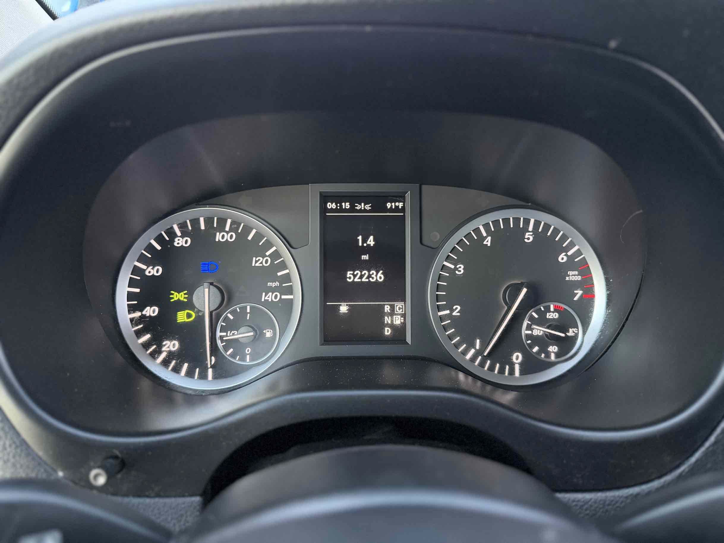 Used 2019 Mercedes-Benz Metris Passenger image 16