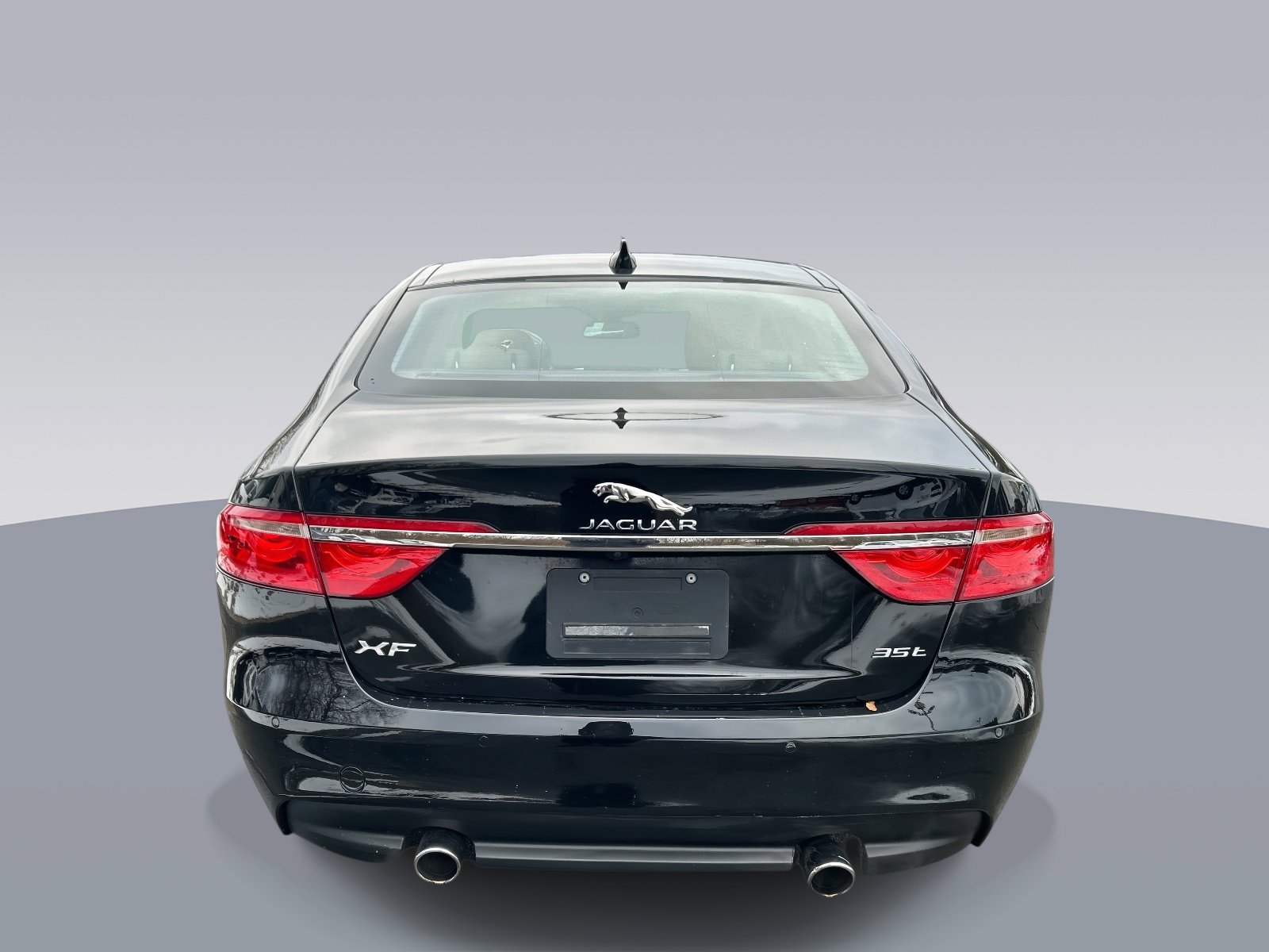 Used 2016 Jaguar XF Prestige image 4