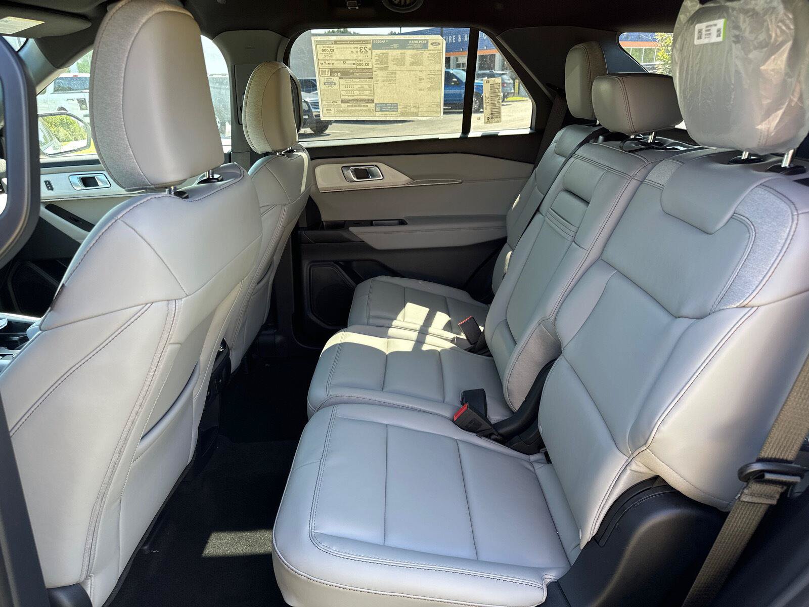 New 2027 Ford Explorer Active w/ Active Comfort Package AWD/4WD image 16