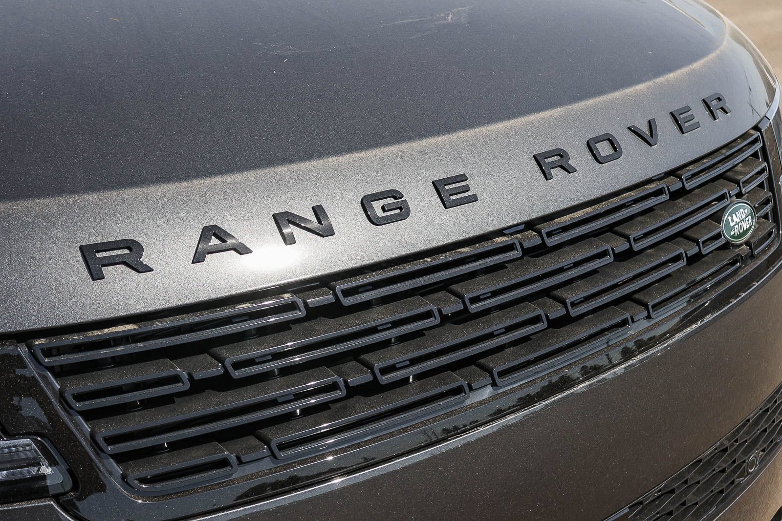 New 2026 Land Rover Range Rover Sport Dynamic SE AWD/4WD image 16