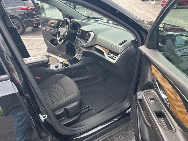 Used 2020 GMC Terrain SLE w/ Driver Convenience Package AWD/4WD image 18