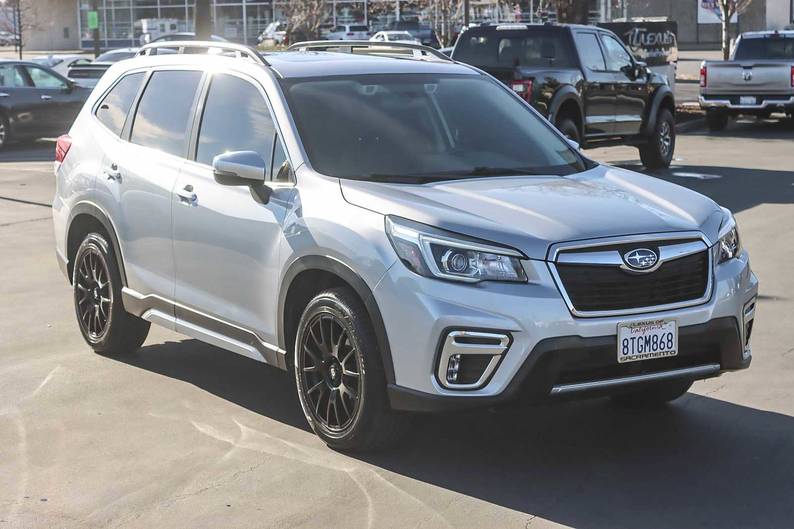 Used 2020 Subaru Forester Touring image 5