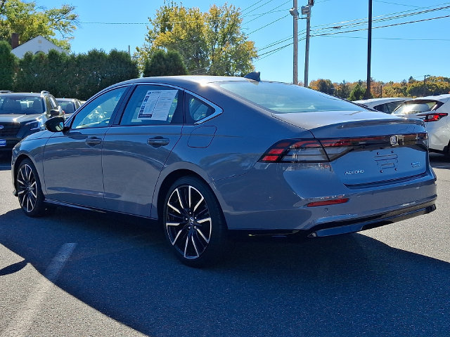 Used 2026 Honda Accord Touring image 4