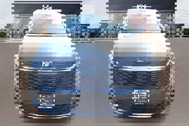 New 2026 Kia Sportage LX image 8