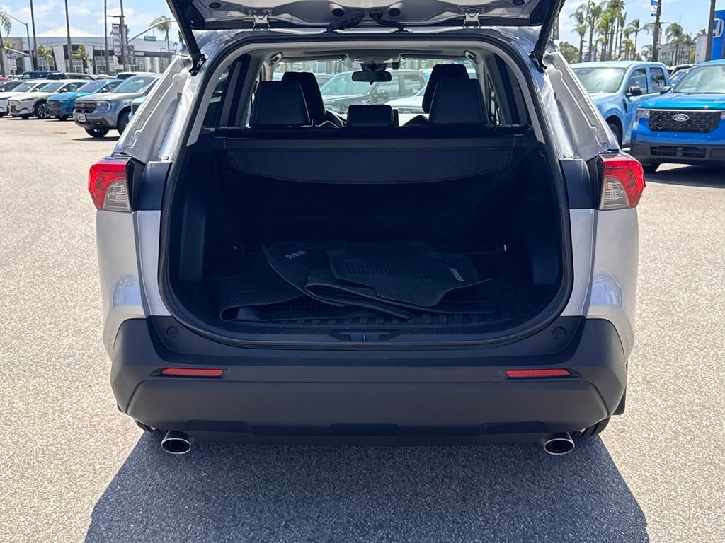 Used 2021 Toyota RAV4 XLE Premium AWD/4WD image 13