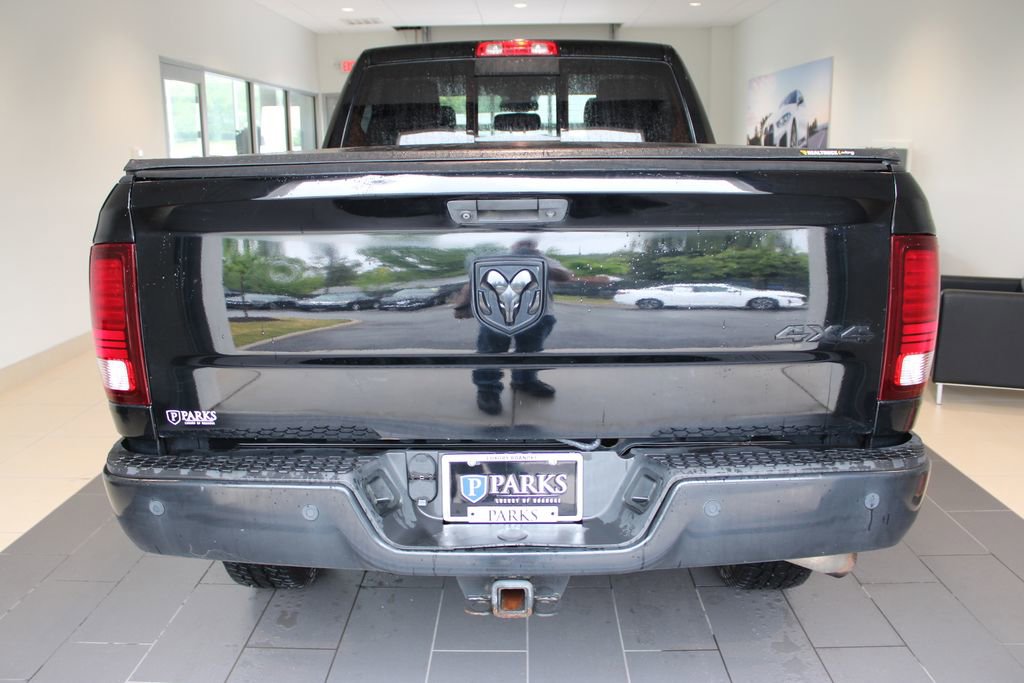 Used 2014 RAM 2500 Laramie w/ Black Appearance Group AWD/4WD image 29