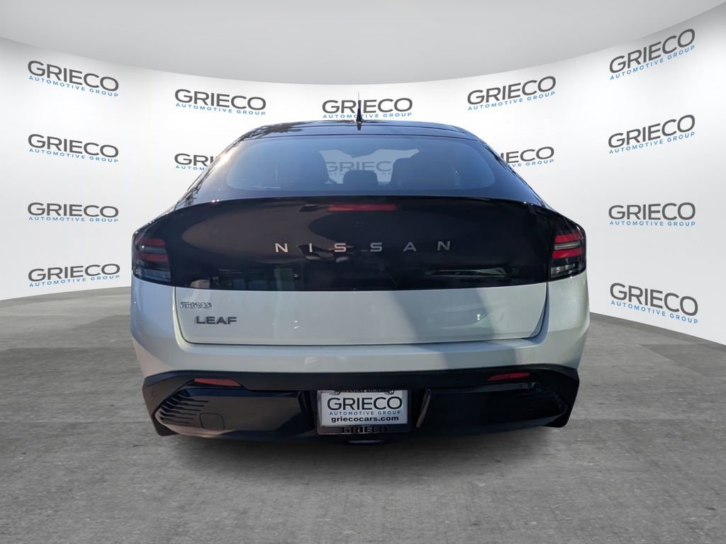 New 2026 Nissan Leaf SV+ w/ Floor Mat Package (SV+) FWD image 6