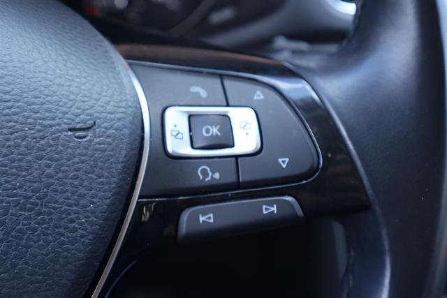 Used 2018 Volkswagen Passat 2.0T SE FWD image 22