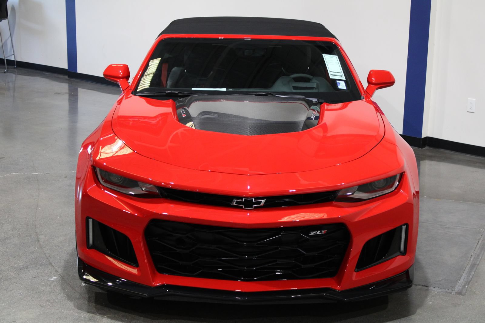 Used 2019 Chevrolet Camaro ZL1 RWD image 6