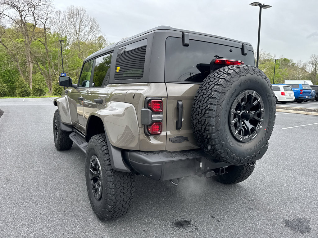New 2026 Ford Bronco Raptor w/ Interior Carbon Fiber Pack AWD/4WD image 16