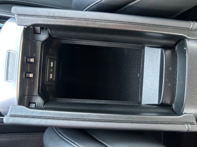 Used 2024 Mercedes-Benz GLC 300 4MATIC image 42