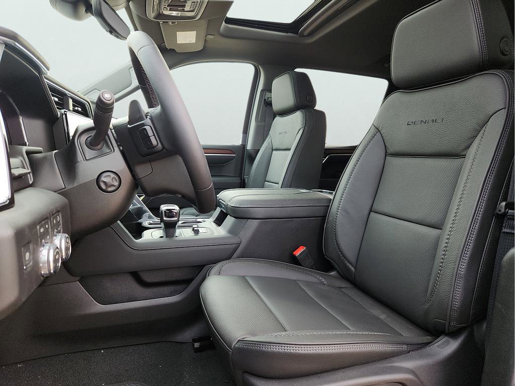 New 2026 GMC Sierra 1500 Denali w/ Technology Package image 17