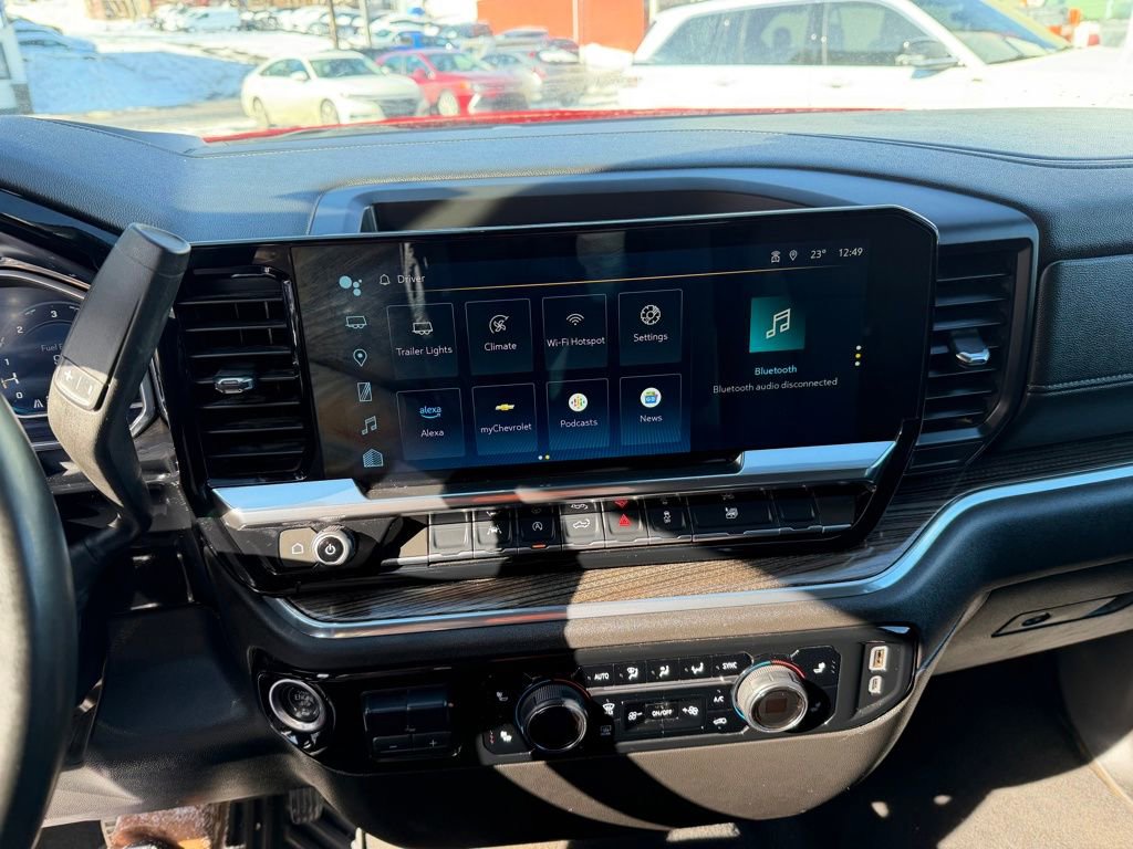 Used 2025 Chevrolet Silverado 1500 LT image 18