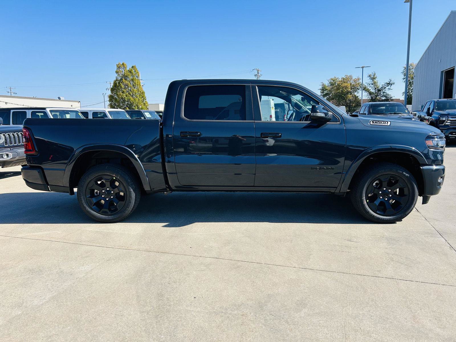 New 2027 RAM 1500 Big Horn AWD/4WD image 39