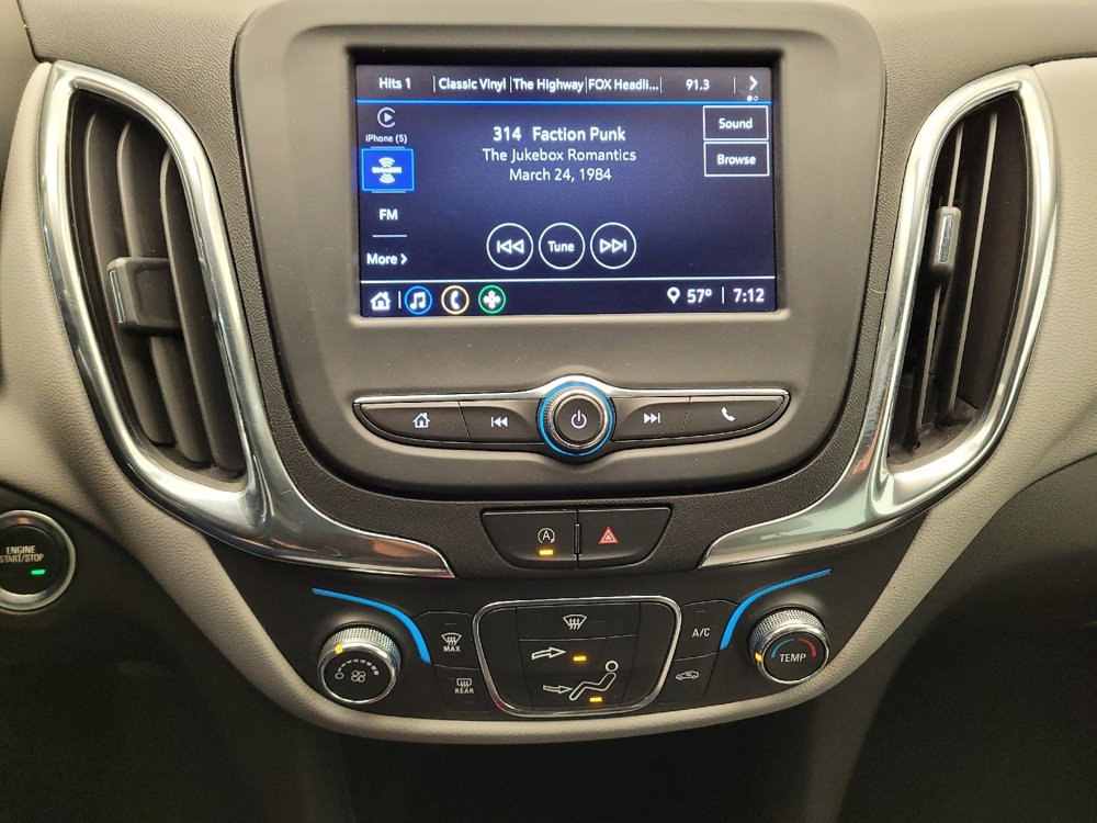 Used 2022 Chevrolet Equinox LS image 25