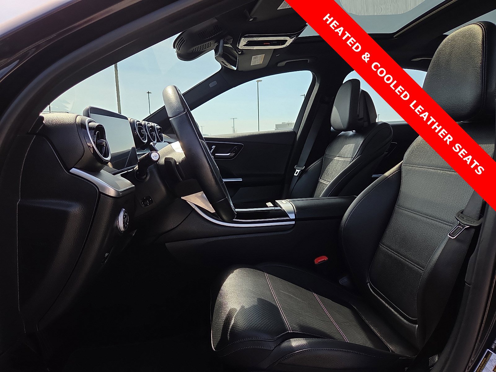 Used 2025 Mercedes-Benz C 300 Sedan image 15