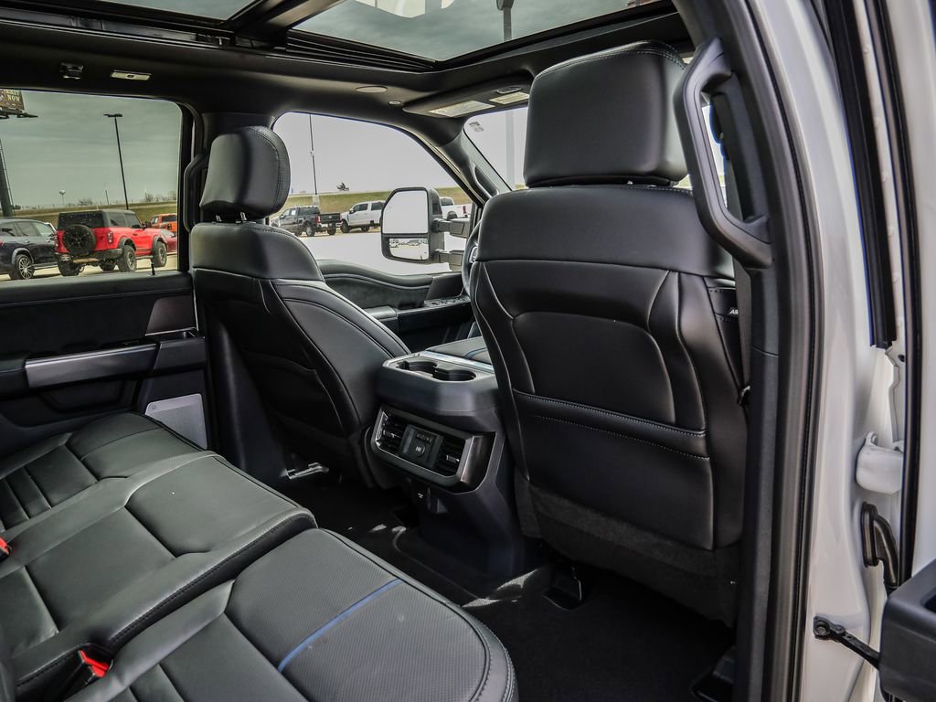 New 2026 Ford F250 Platinum image 25