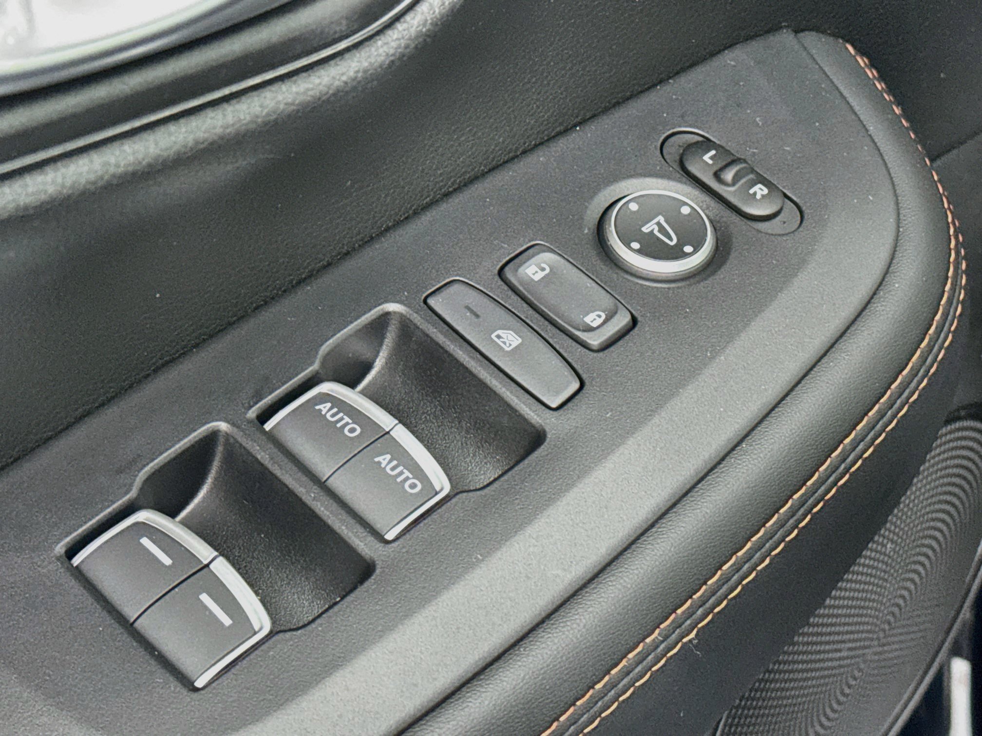 Certified 2024 Honda HR-V Sport image 17