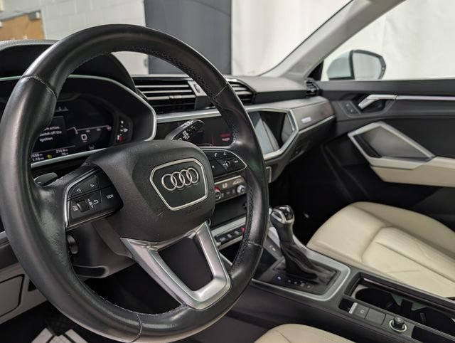 Used 2022 Audi Q3 2.0T Premium Plus w/ Premium Plus Package AWD/4WD image 20