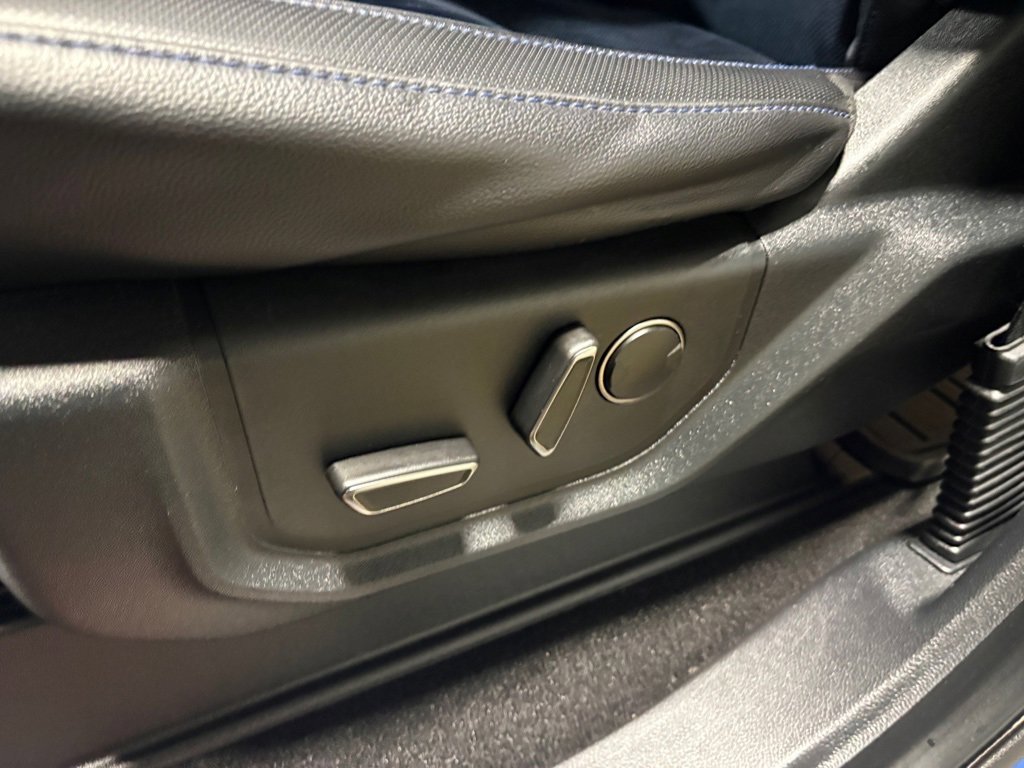 Used 2019 Ford F150 Raptor w/ Equipment Group 802A Luxury image 26