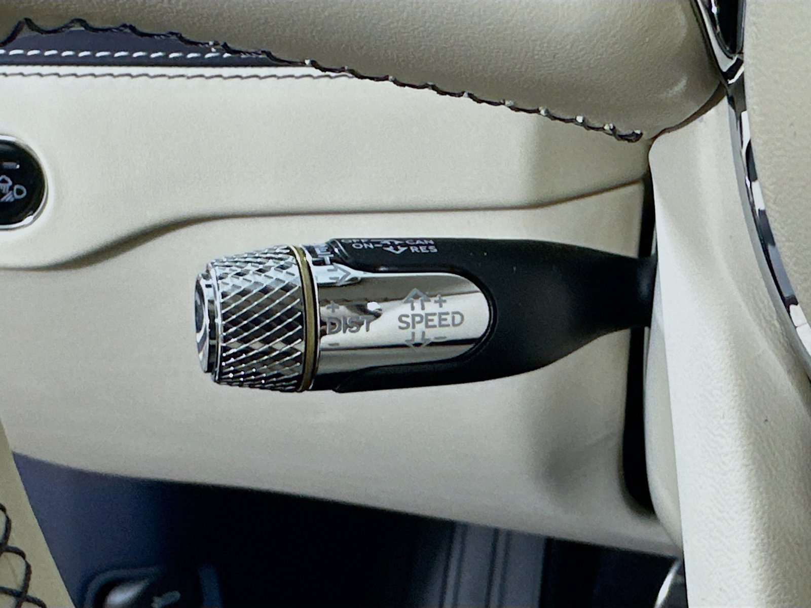 New 2026 Bentley Flying Spur V8 AWD/4WD image 62