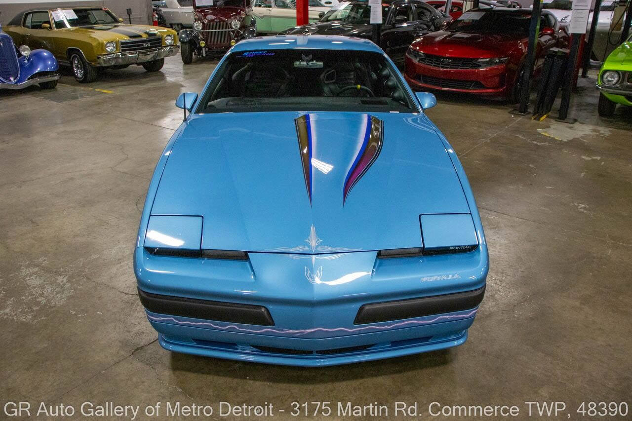 Used 1988 Pontiac Firebird Formula image 11