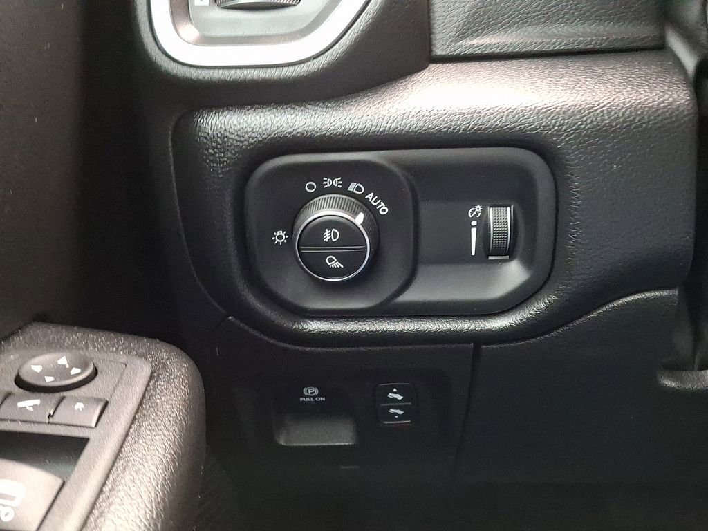 Used 2022 RAM 1500 Big Horn image 27