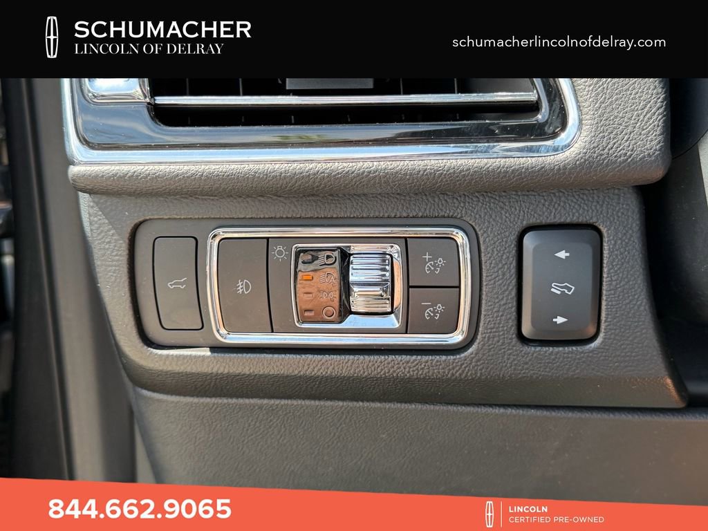 Used 2022 Lincoln Navigator Reserve RWD image 30