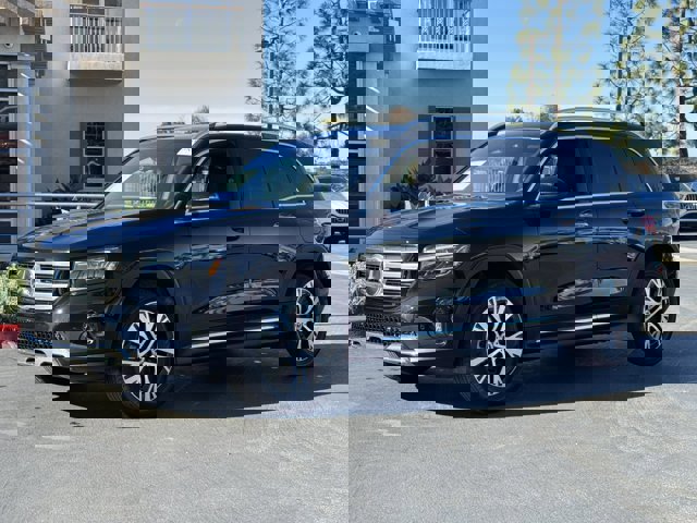 Used 2024 Mercedes-Benz GLB 250 4MATIC image 4