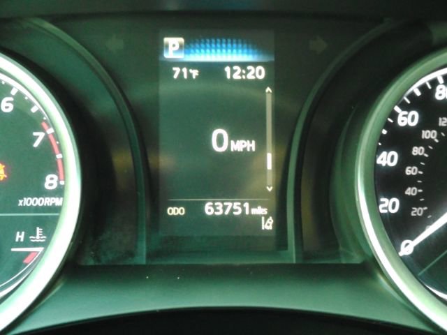 Used 2022 Toyota Camry LE image 34