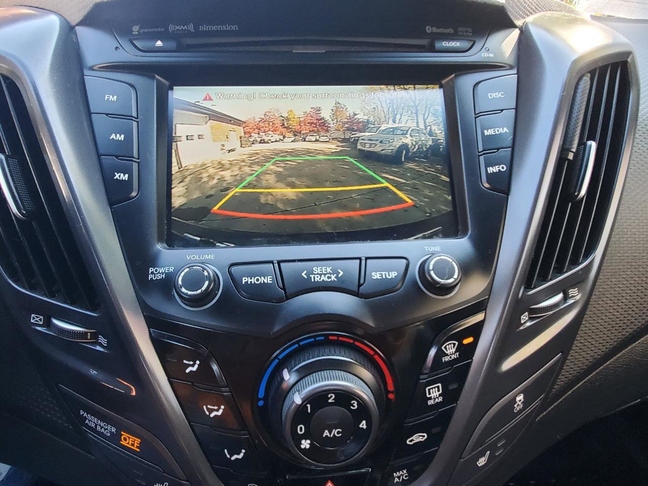Used 2016 Hyundai Veloster Turbo FWD image 12
