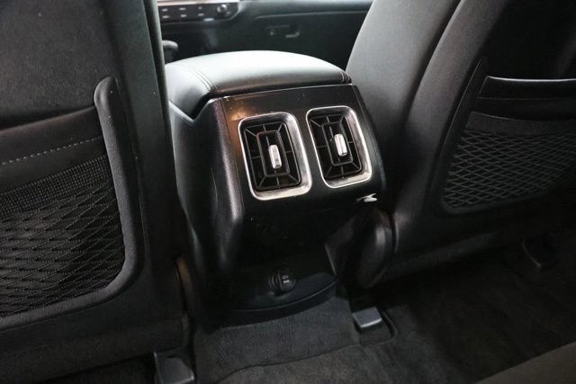 Used 2025 Kia Sorento LX FWD image 31