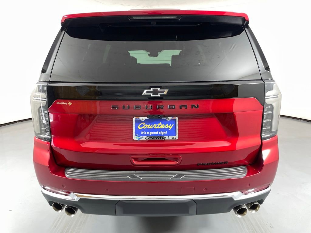 New 2025 Chevrolet Suburban Premier image 8