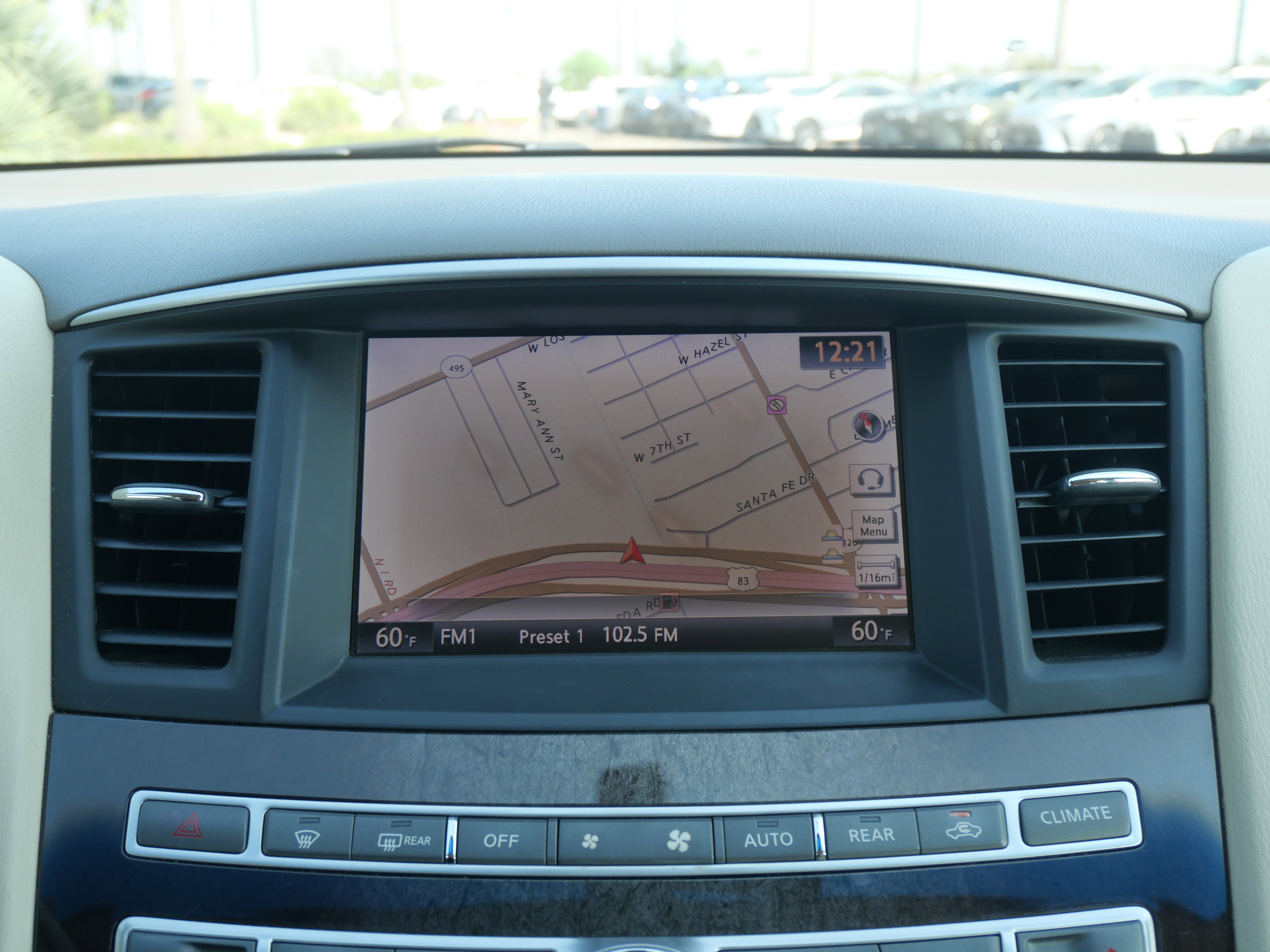 Used 2013 INFINITI JX35 AWD w/ Premium Pkg image 17