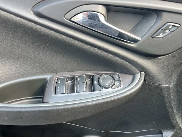 Used 2023 Chevrolet Malibu LT FWD image 26