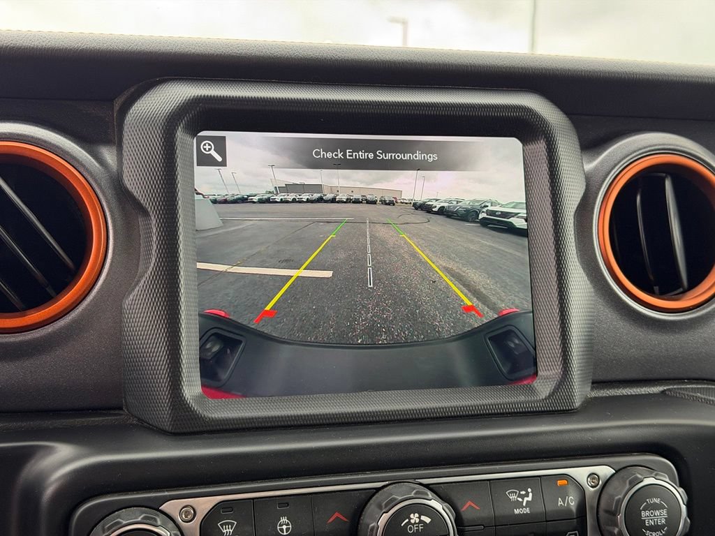 Used 2022 Jeep Gladiator Mojave w/ LED Lighting Group AWD/4WD image 29