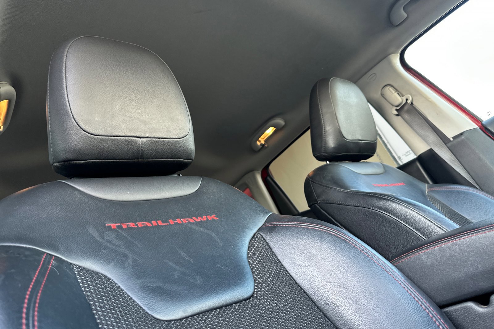 Used 2018 Jeep Compass Trailhawk image 20