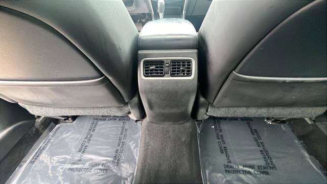Used 2013 Nissan Altima 2.5 SL w/ Technology Pkg image 23