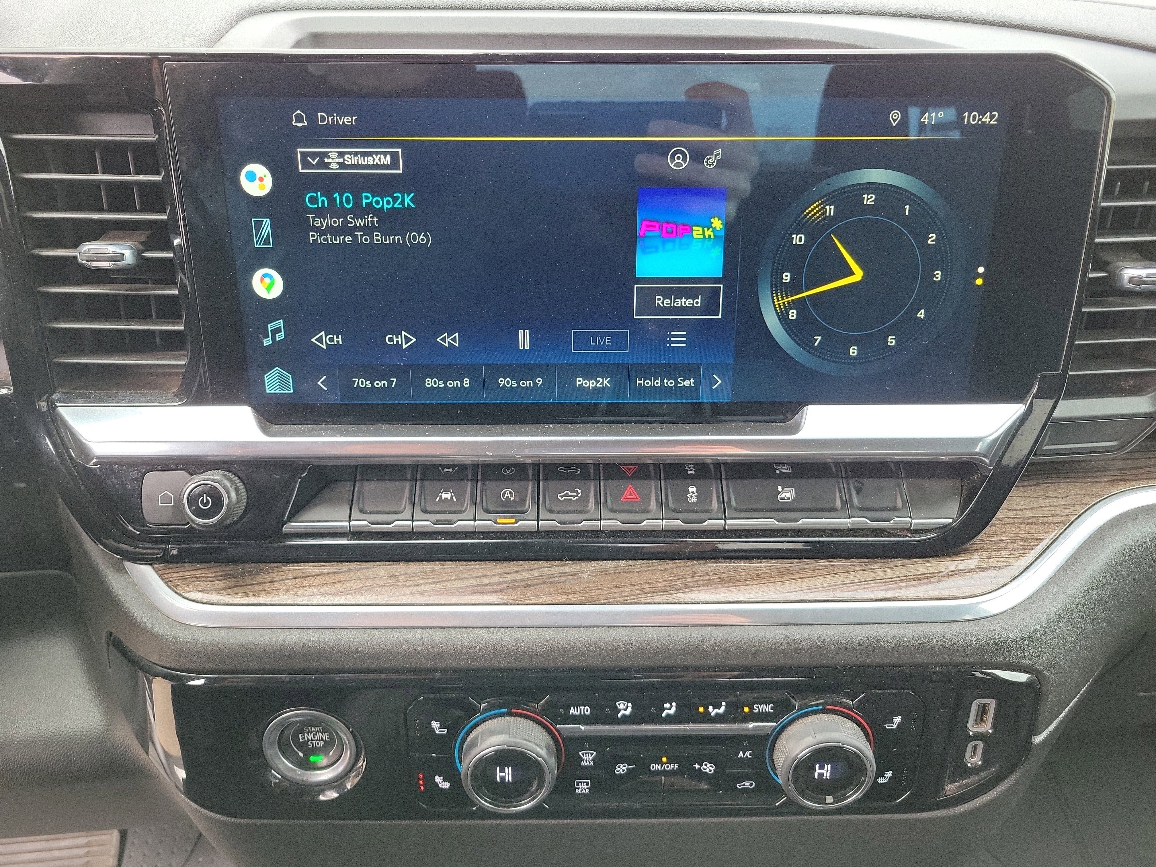 Used 2022 Chevrolet Silverado 1500 RST w/ LPO, Dark Essentials Package image 9