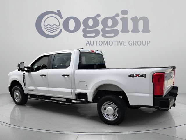 Used 2026 Ford F250 XL AWD/4WD image 3