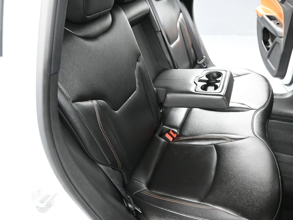 Used 2024 Jeep Compass Limited image 29