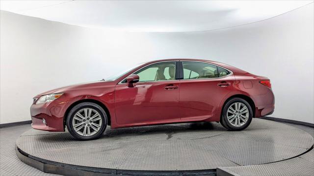 Used 2015 Lexus ES 350 w/ Premium Package FWD image 3