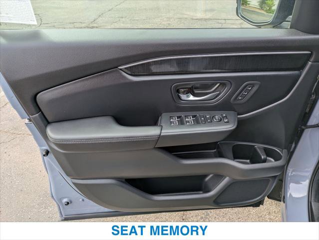 Certified 2025 Honda Pilot Elite image 12