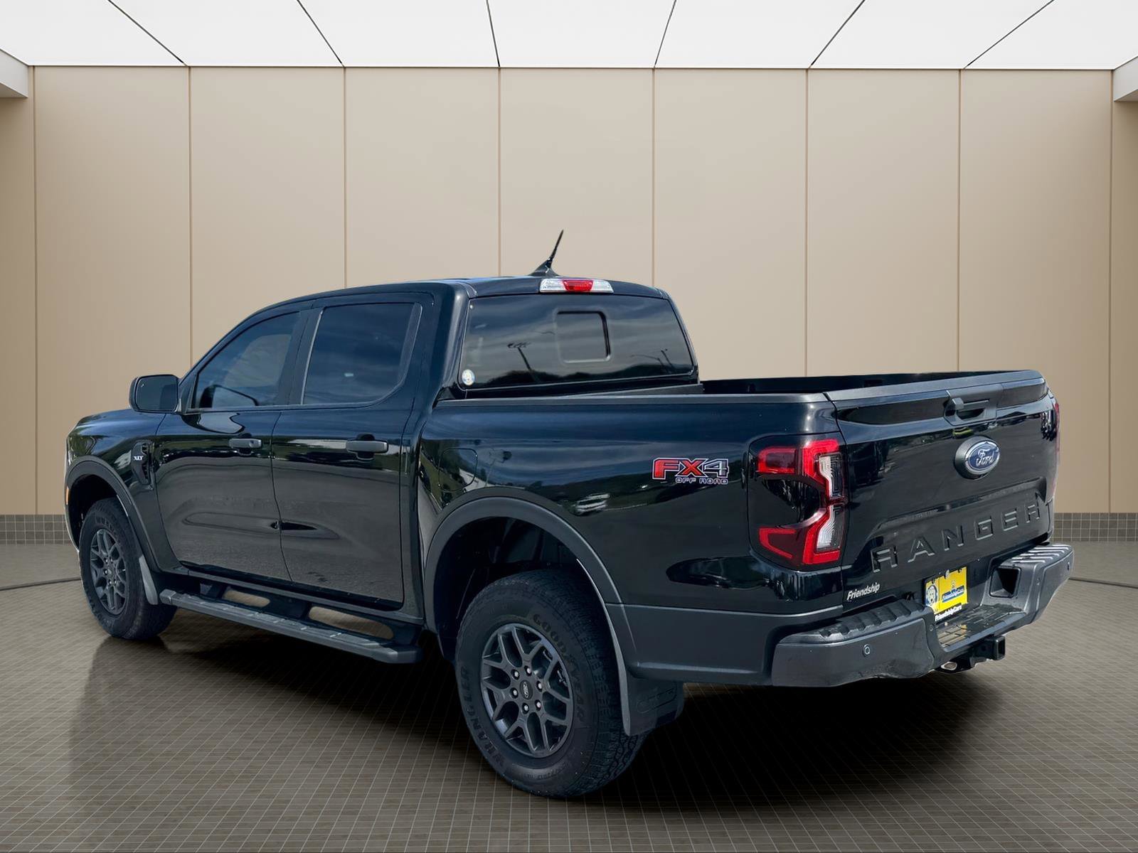 Used 2025 Ford Ranger XLT w/ Equipment Group 301A High image 4