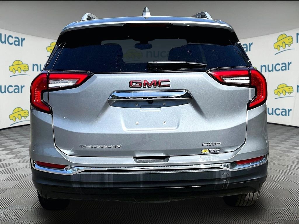 Used 2023 GMC Terrain SLT AWD/4WD image 7