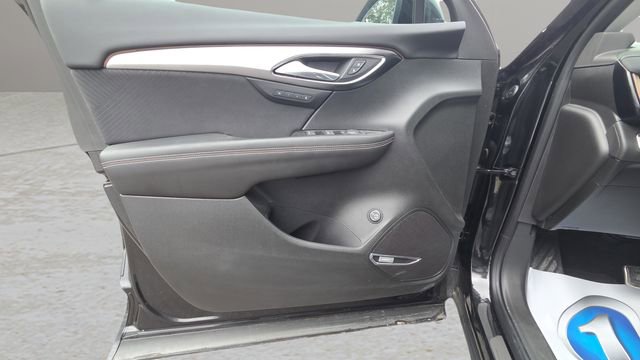 Used 2025 Buick Envision Sport Touring image 31