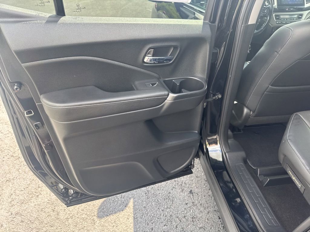 Used 2020 Honda Ridgeline RTL image 11